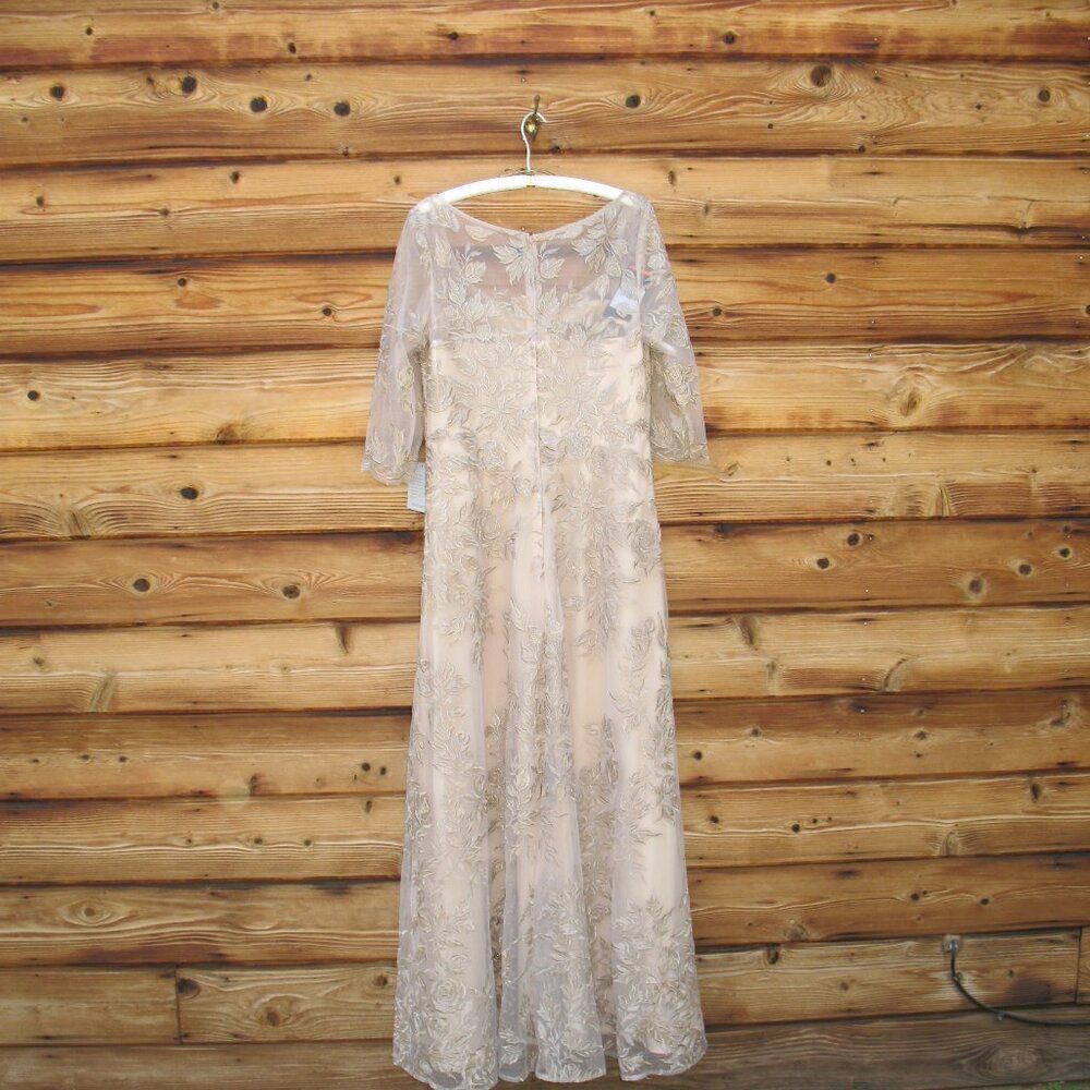 La Femme Women’s Floral Embroidered Mesh A-Line Gown Dress - Picture 10 of 16
